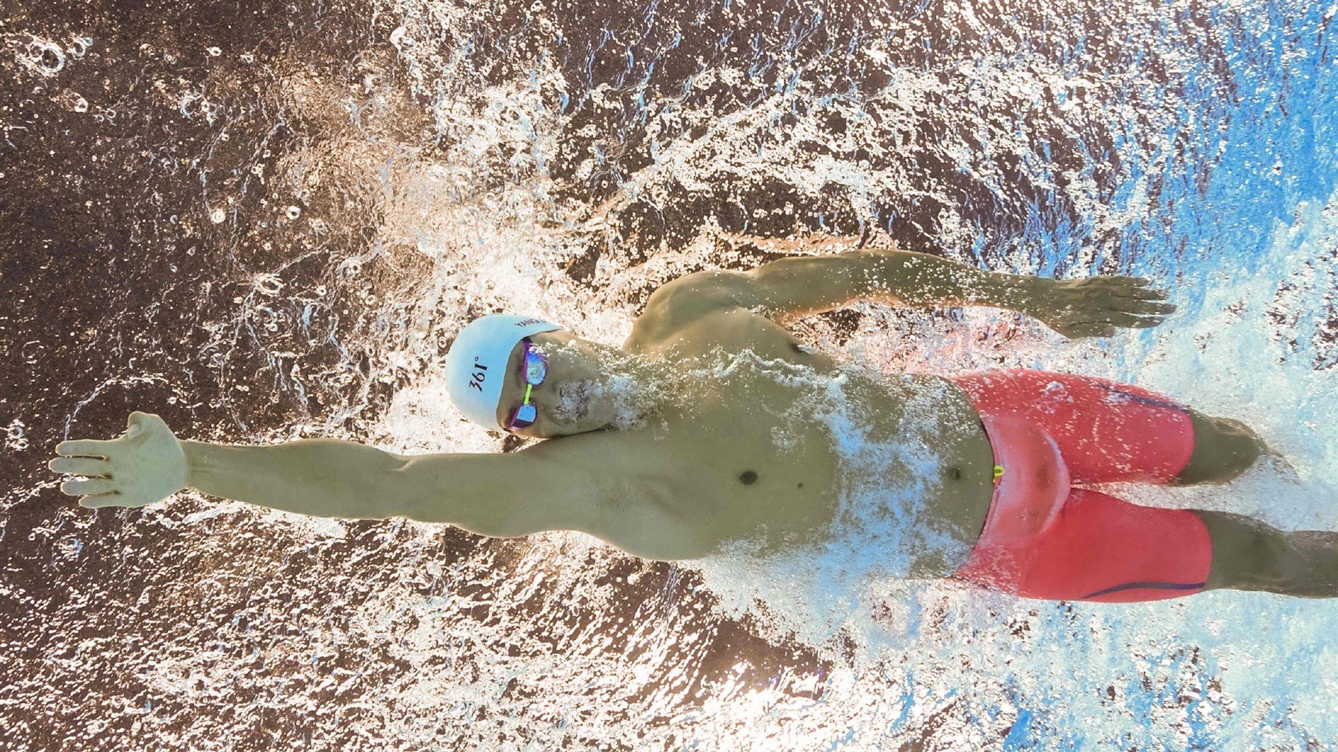 赛前热身赛成绩出众,球队备战信心倍增,赛前热身运动有哪些