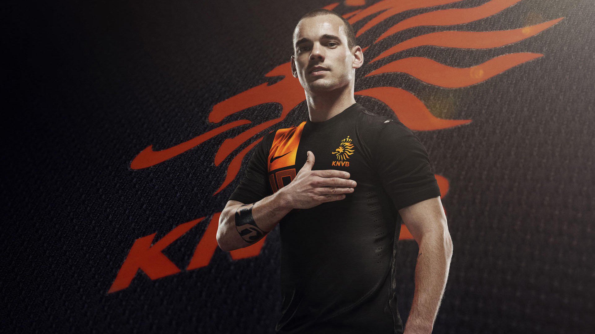 足球公益广告引发社会关注，传递正能量，公益足球文案