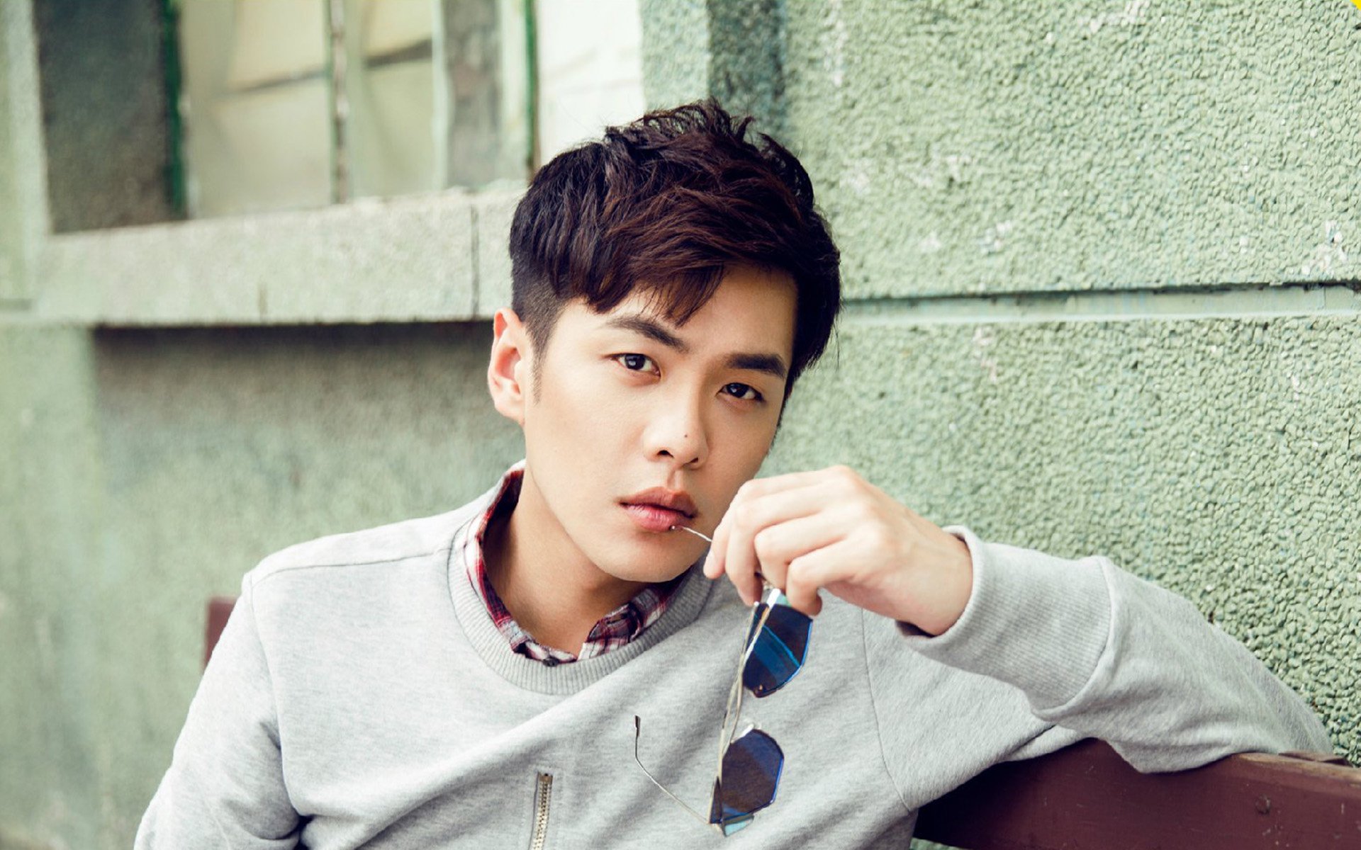 JIU YOU GAME-佛罗伦萨全队配合默契，追求更好成绩，佛罗伦萨队史最佳阵容